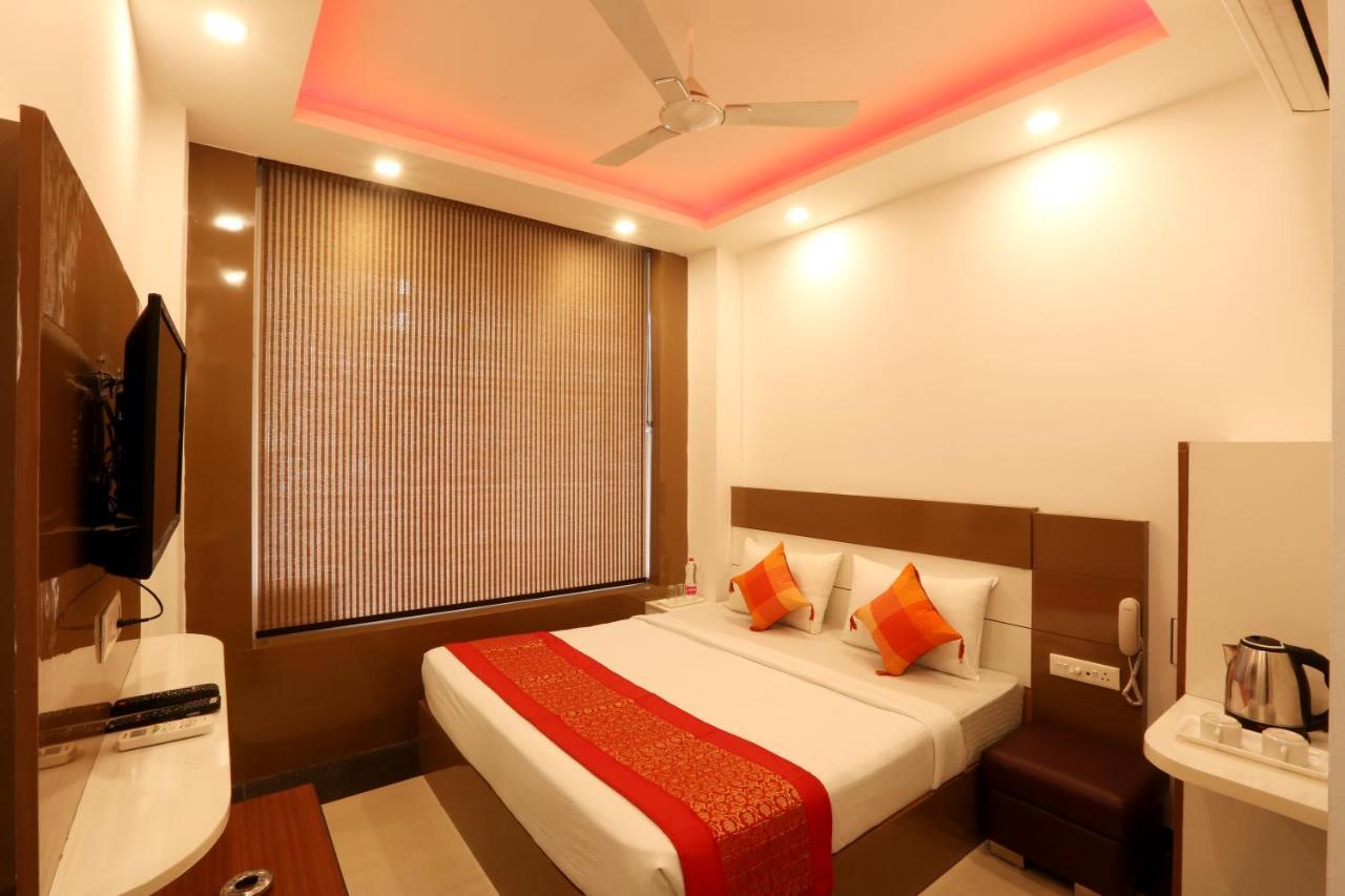Hotel Ark Wood Neu-Delhi Exterior foto