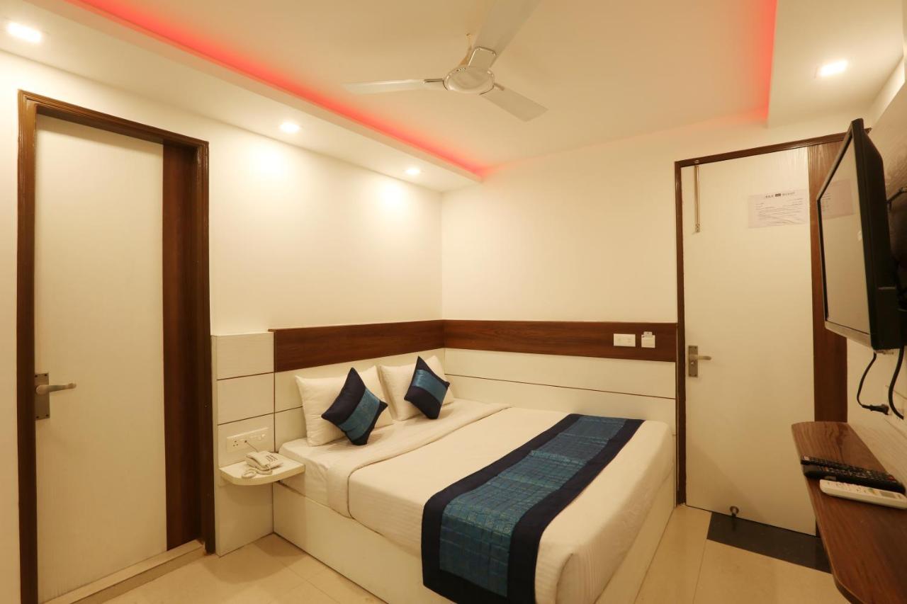 Hotel Ark Wood Neu-Delhi Exterior foto