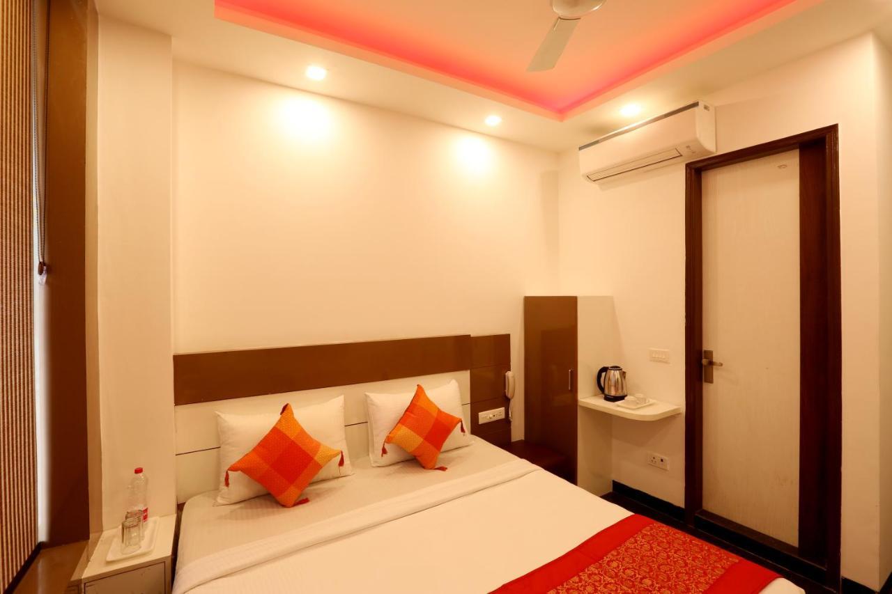 Hotel Ark Wood Neu-Delhi Exterior foto