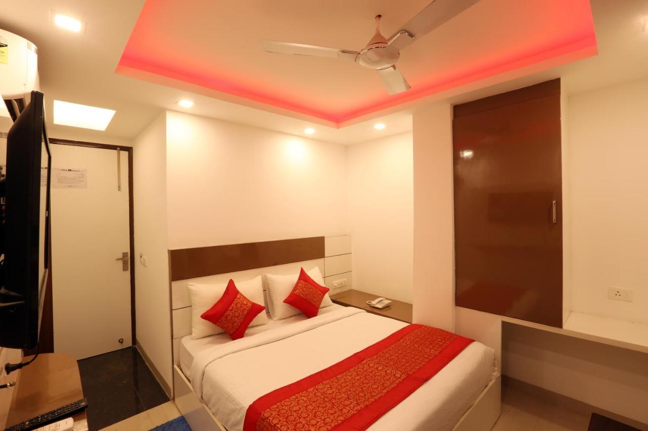 Hotel Ark Wood Neu-Delhi Exterior foto