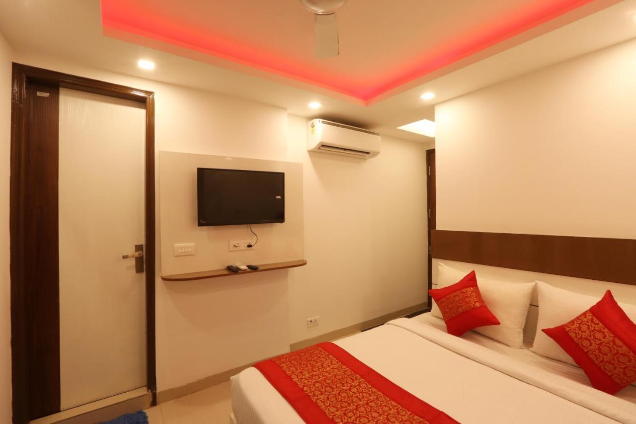 Hotel Ark Wood Neu-Delhi Exterior foto