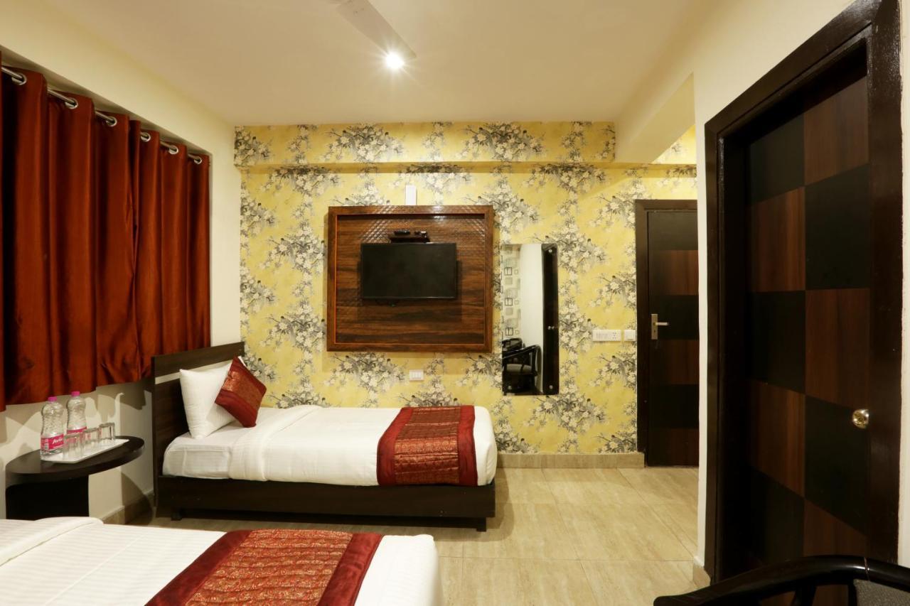 Hotel Ark Wood Neu-Delhi Exterior foto