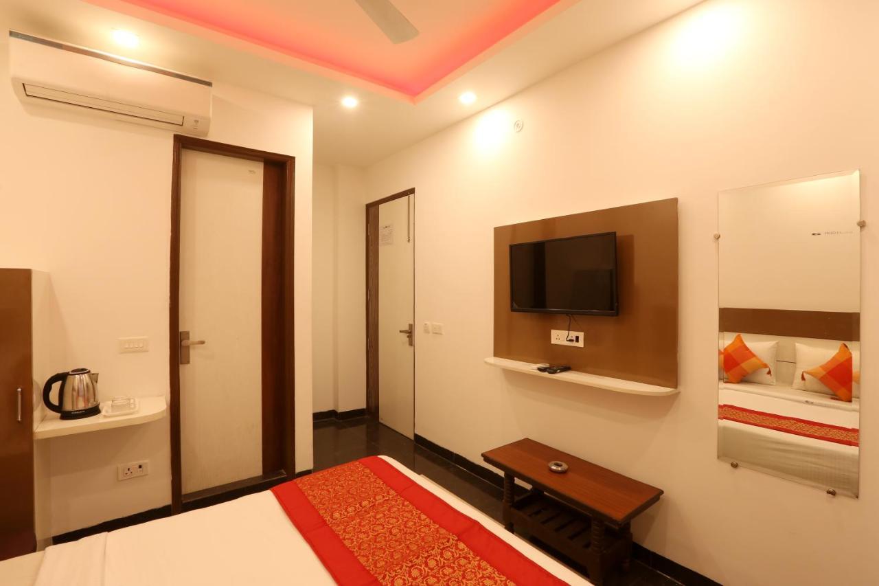 Hotel Ark Wood Neu-Delhi Exterior foto